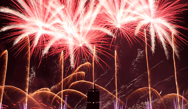 Fuegos Artificiales Júpiter