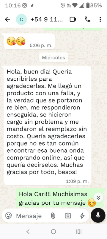Captura de WhatsApp de una clienta