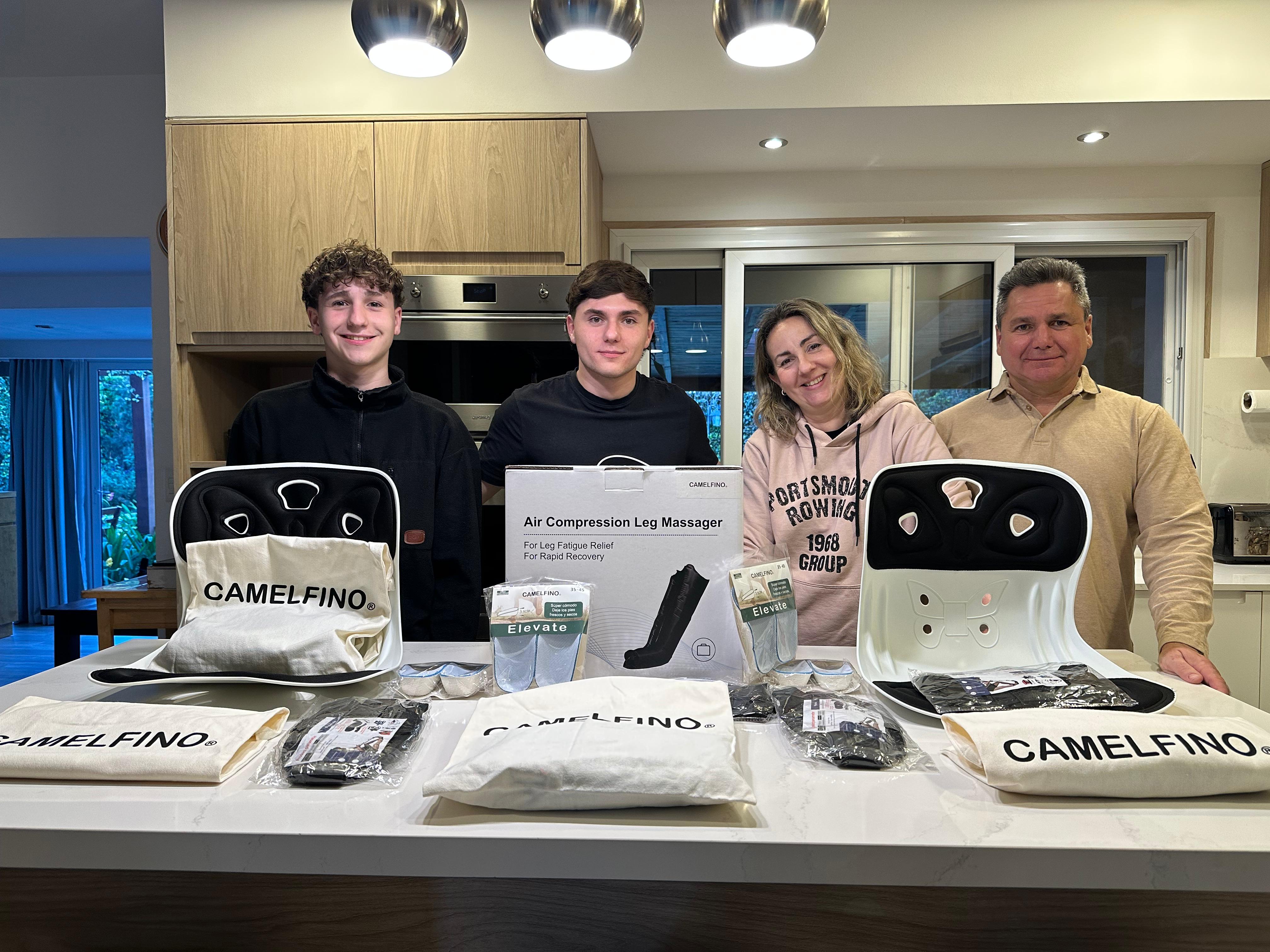 La familia detrás de Camelfino con el catálogo completo