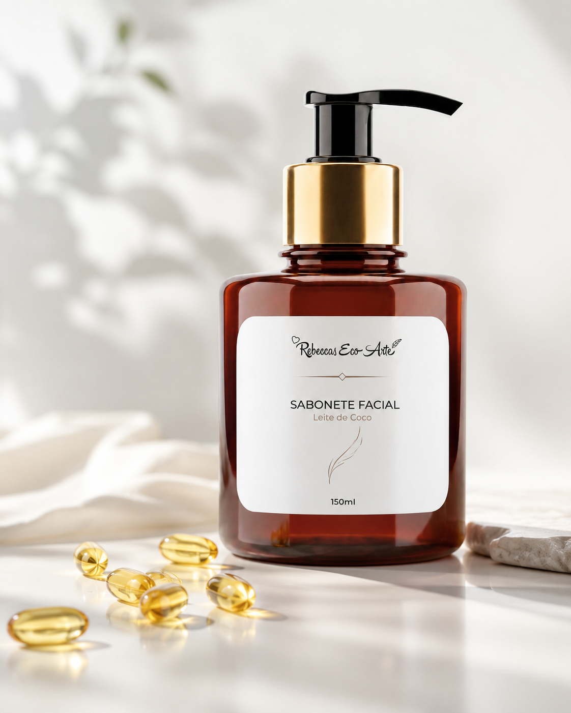 Vitamina E utilizada em produtos para cuidados com a pele e cosméticos.