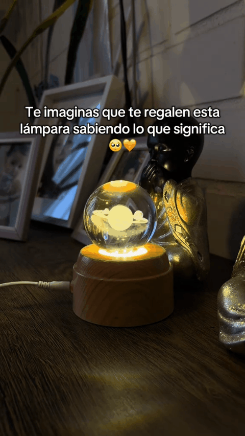 Esfera de Cristal 3D Saturno giratoria encendida