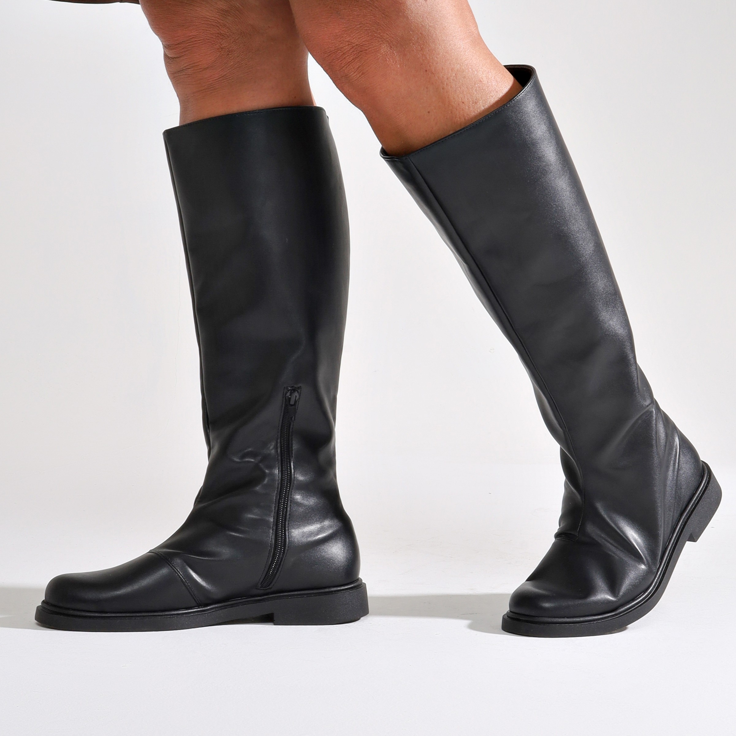 Detalhes Alina Preto