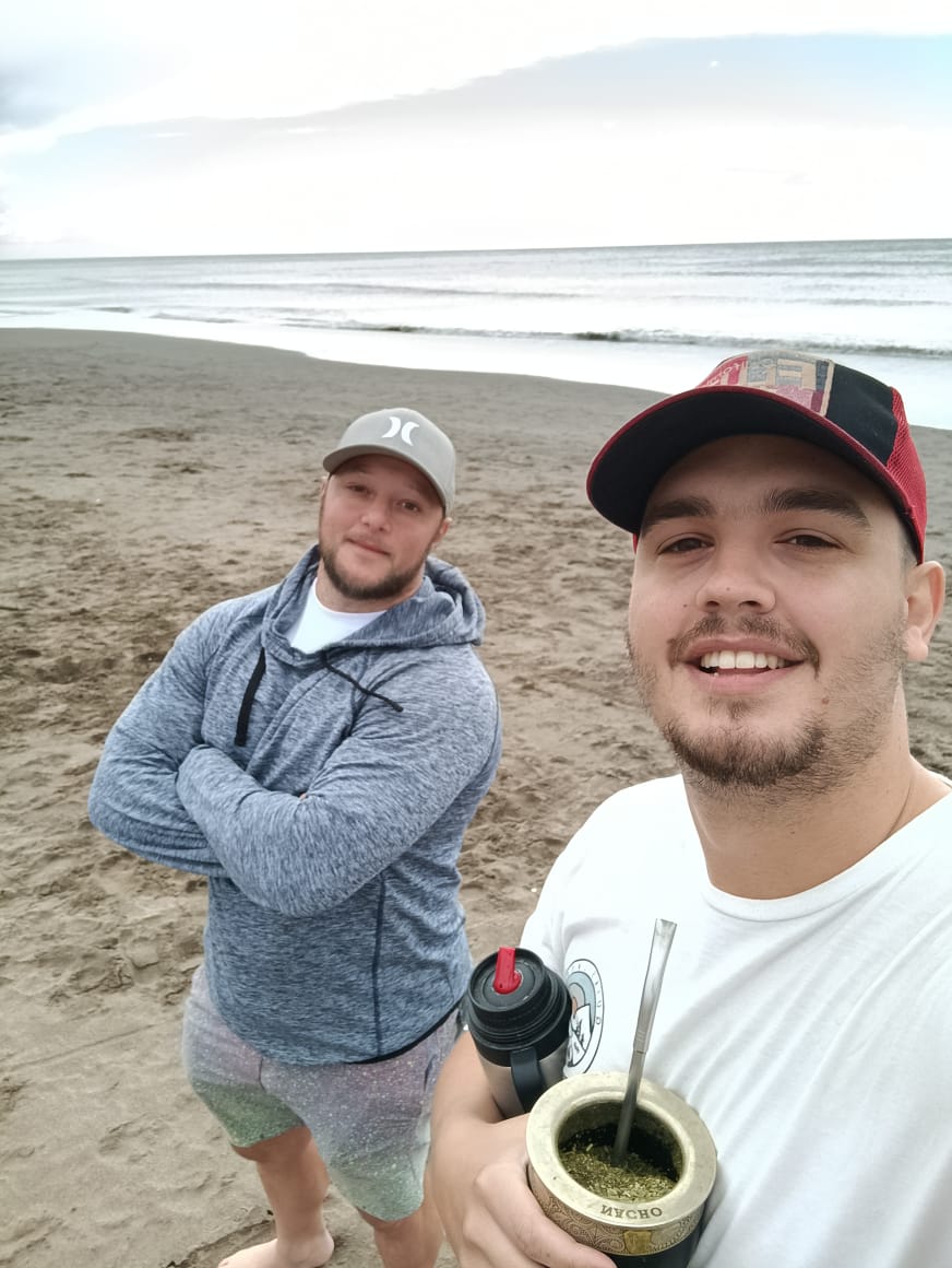 Una foto de los fundadores de NATOTEX, Toto y Nacho.