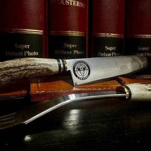 cuchillo y tenedor