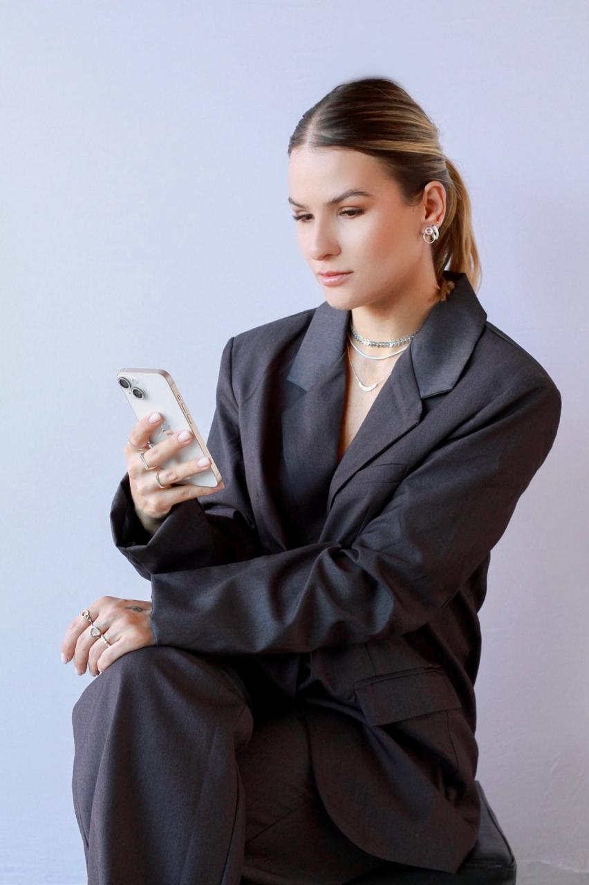 Marina Matêus, criadora da Useprata MR