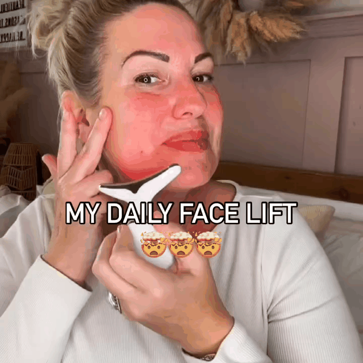 Masajeador Facial 7 en 1 en uso
