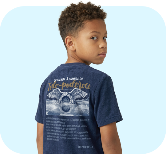 menino vestindo conjunto moletinho azul marinho