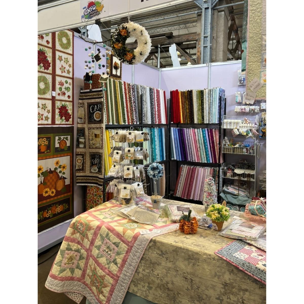 Stand de AlgodónChic en expo de patchwork y quilting