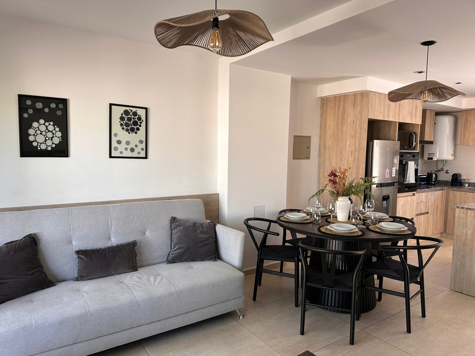 Monotemático en living real