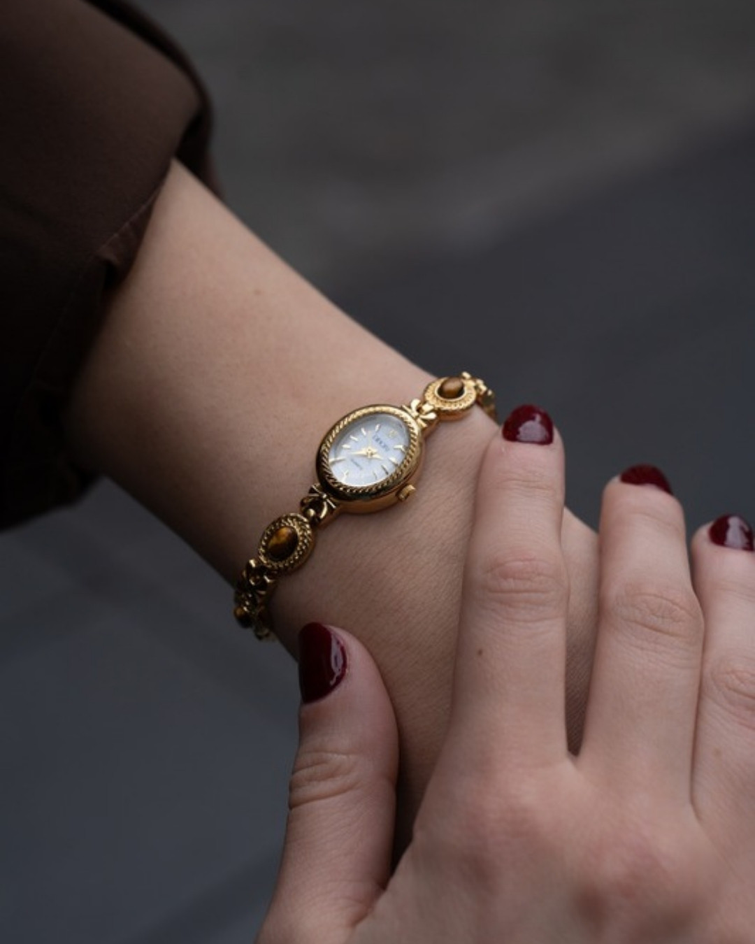 Timeless I dorado