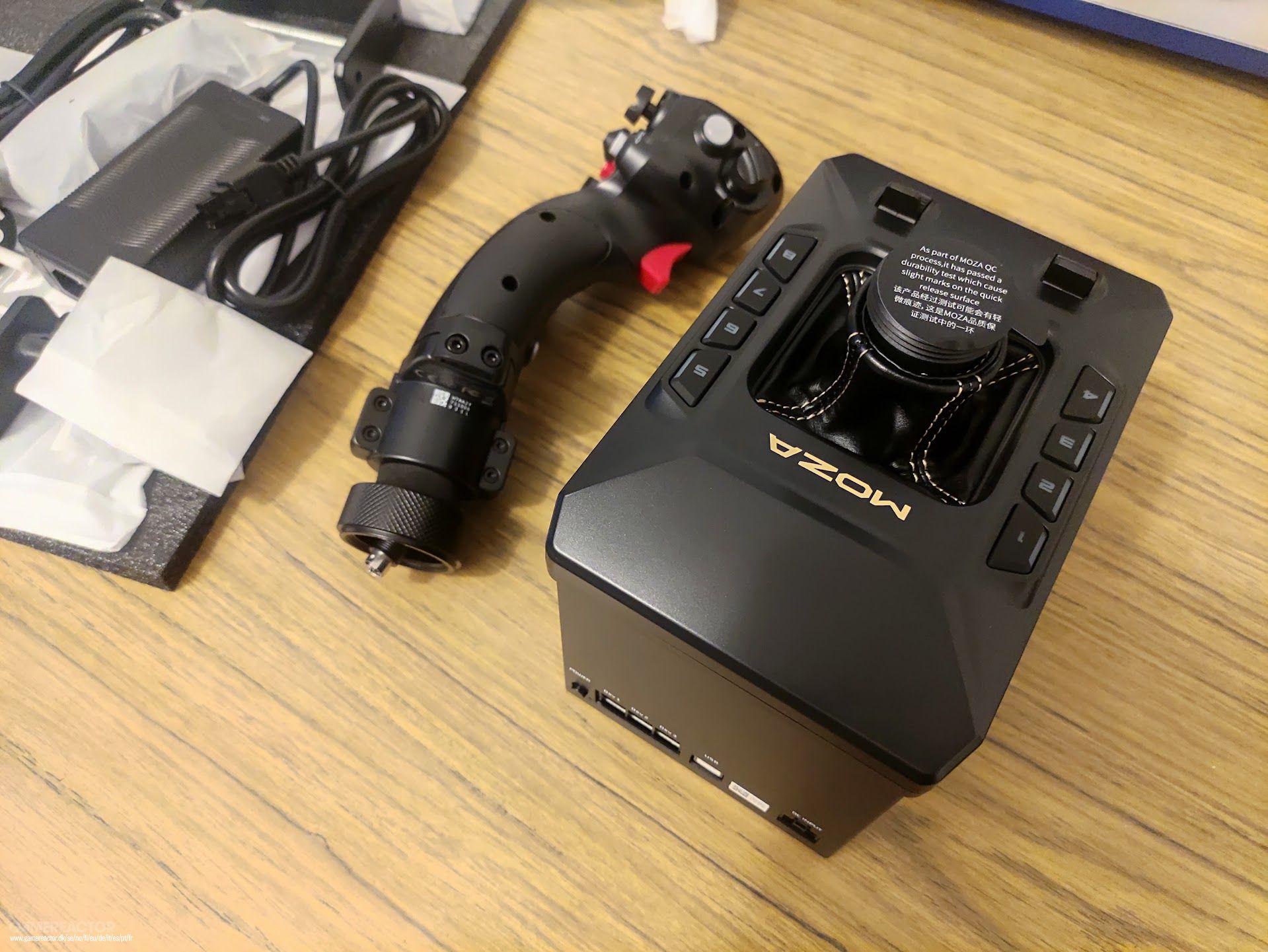 MOZA AB6 Bundle em setup de voo