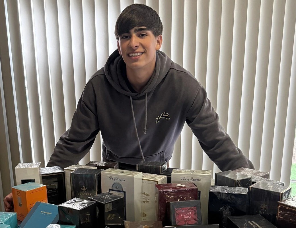 Mati, de Norven, con perfumes árabes sellados de fábrica