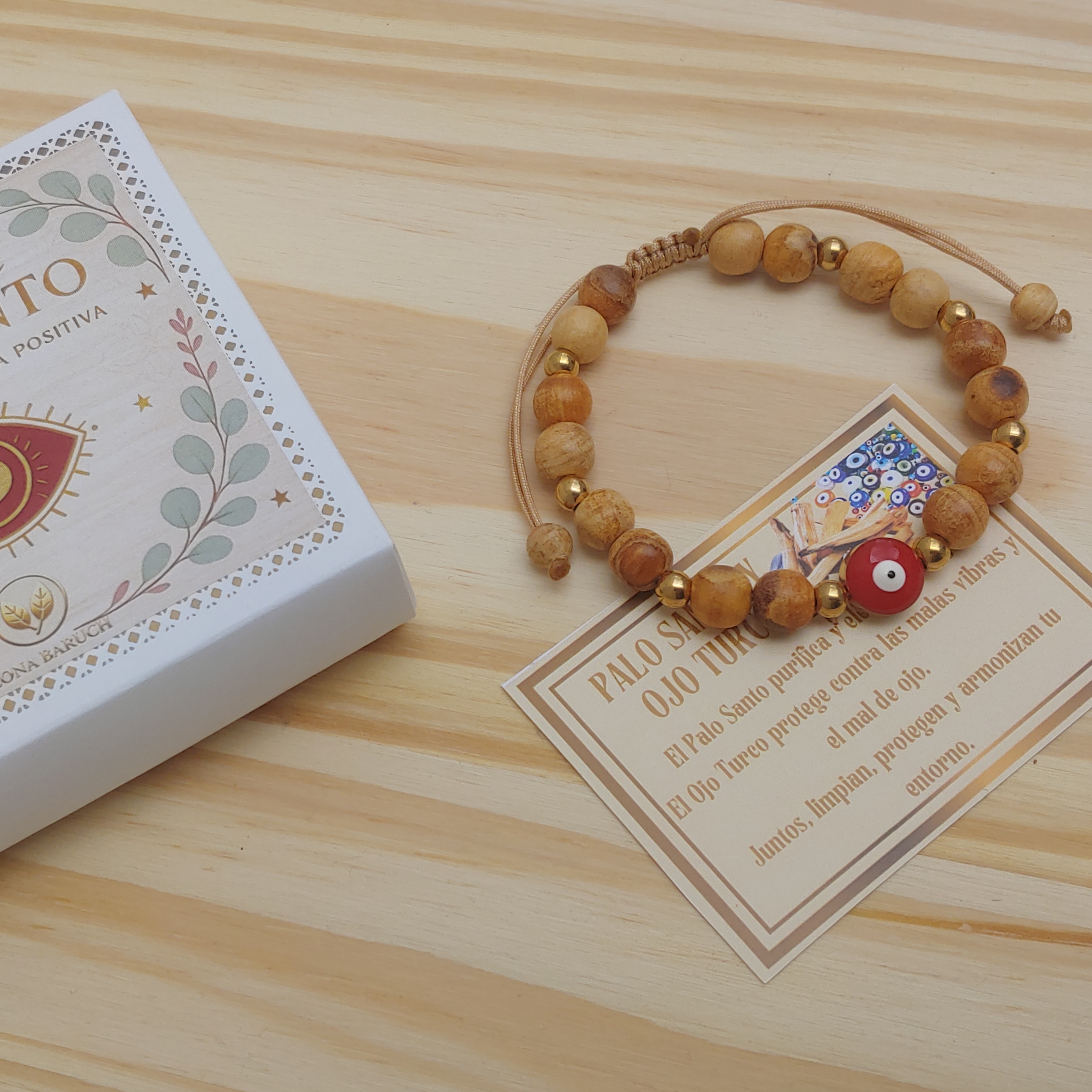 Protegé tu energía con Palo Santo y Ojo Turco Rojo