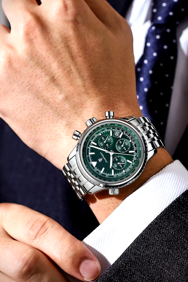 A close up of a watch

AI-generated content may be incorrect.