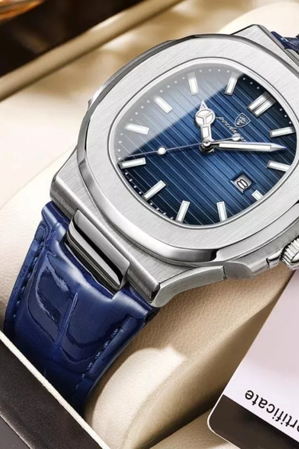 A close up of a watch

AI-generated content may be incorrect.