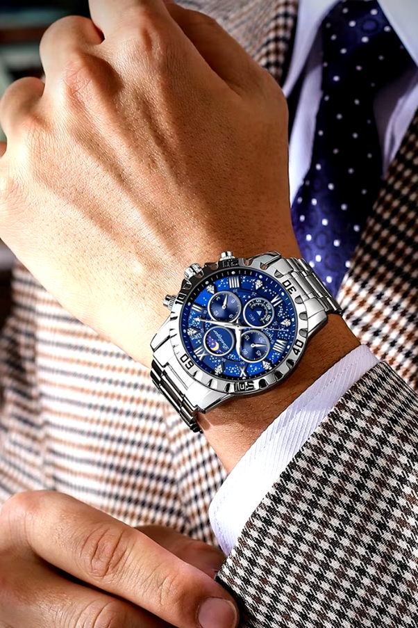 A person wearing a watch

AI-generated content may be incorrect.