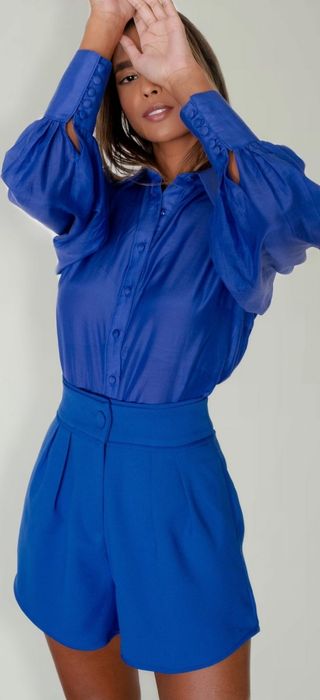 Modelo vestindo look elegante 2