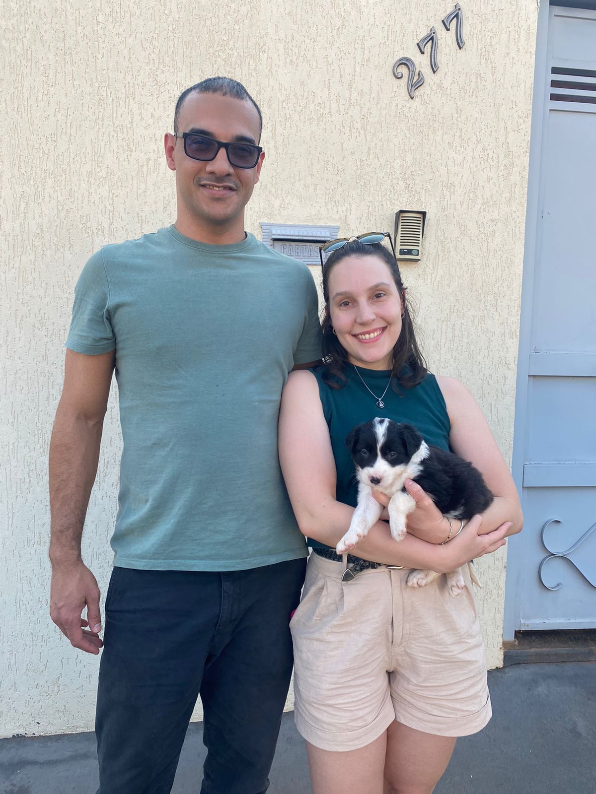 Hégel e Marina, fundadores da DogLogia