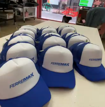 Gorra trucker personalizada