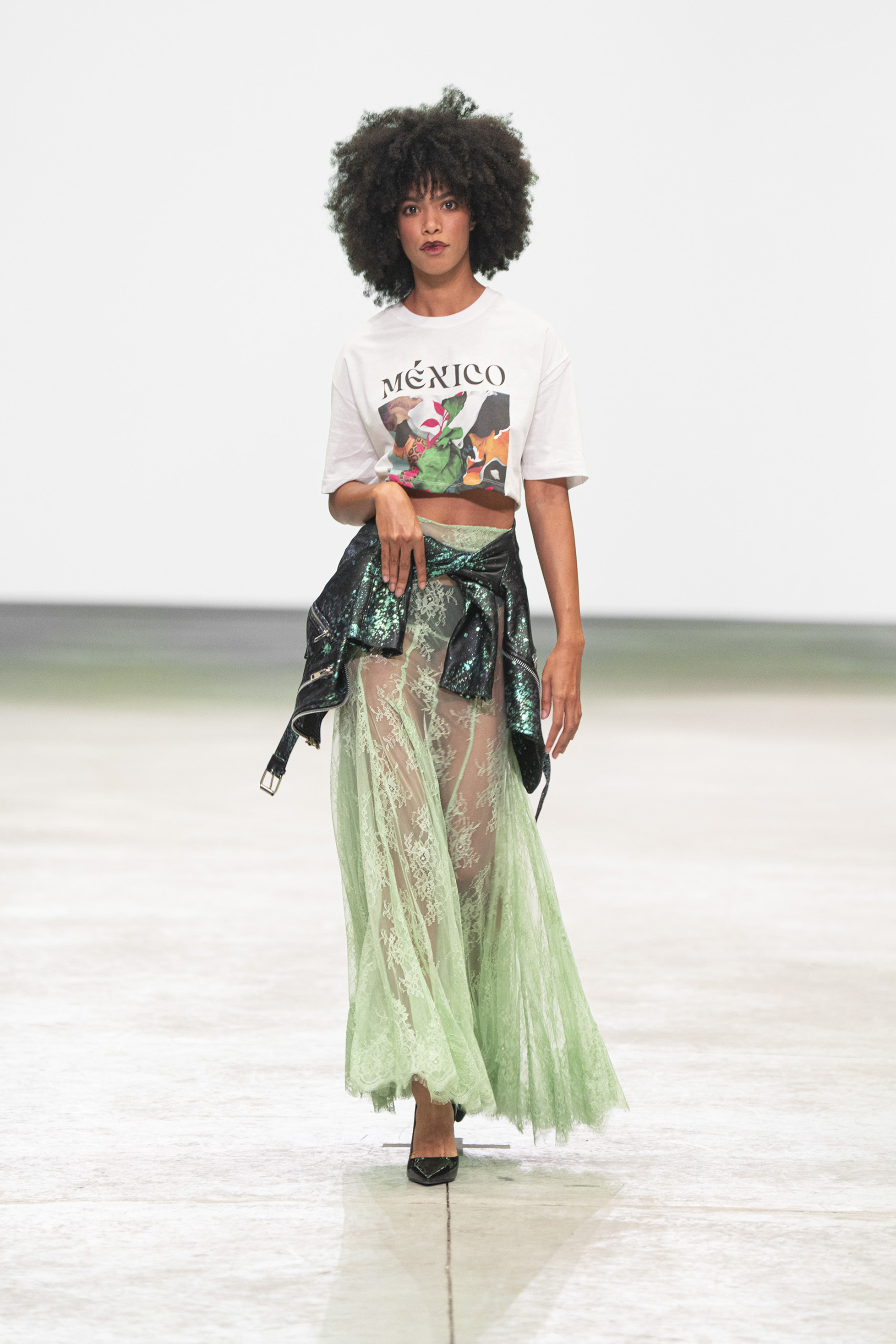 Runway Celestina