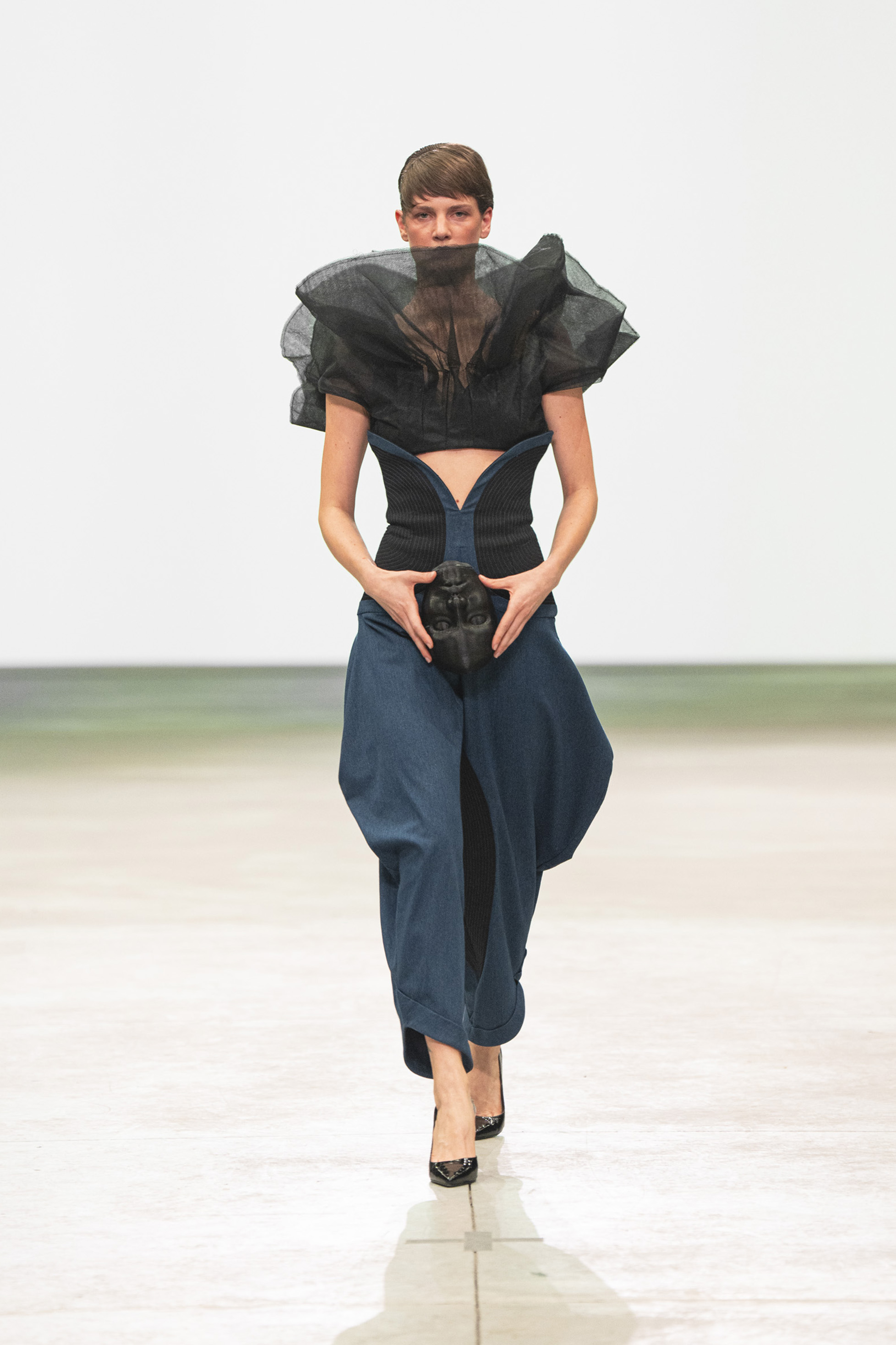 Runway Celestina