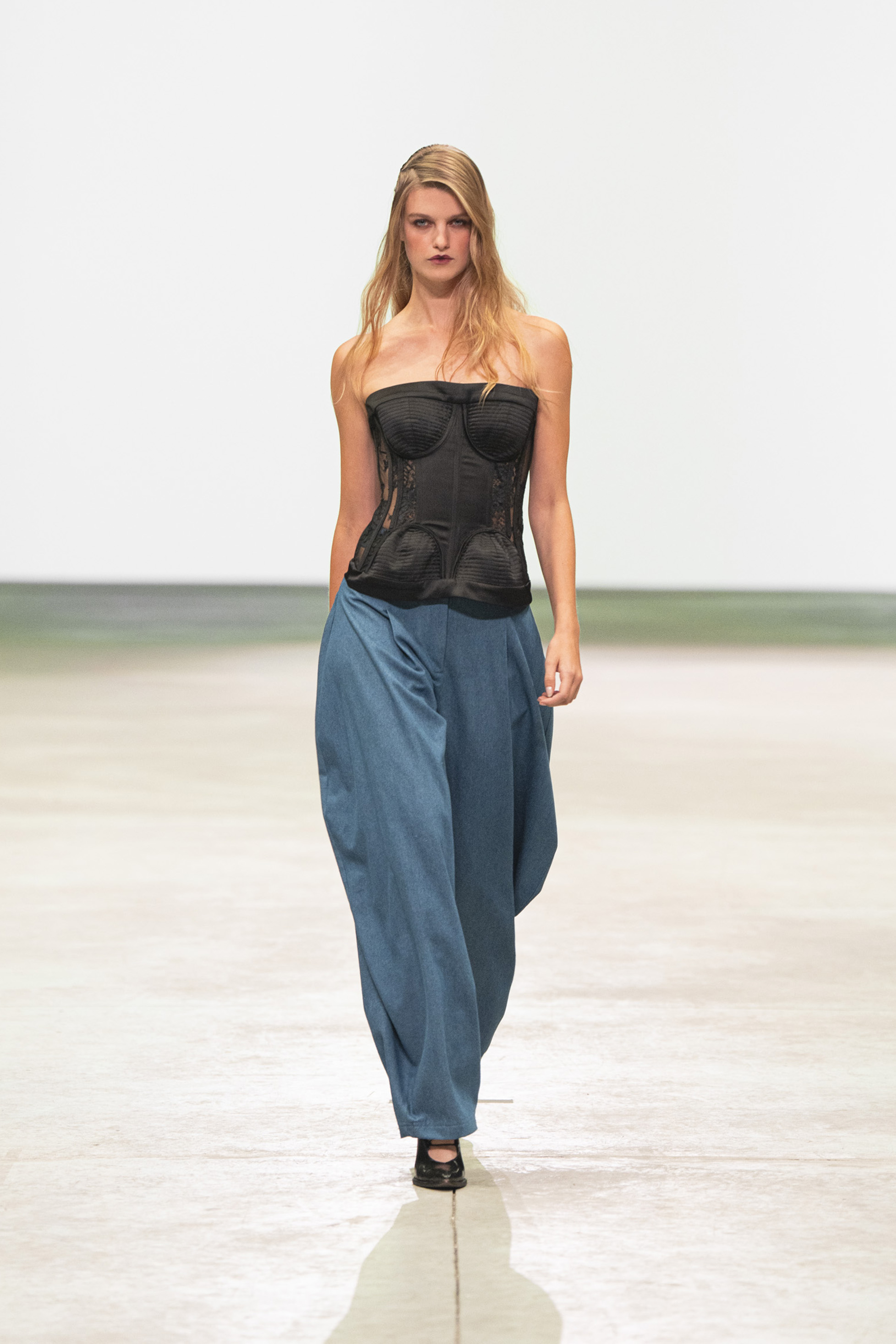 Runway Celestina