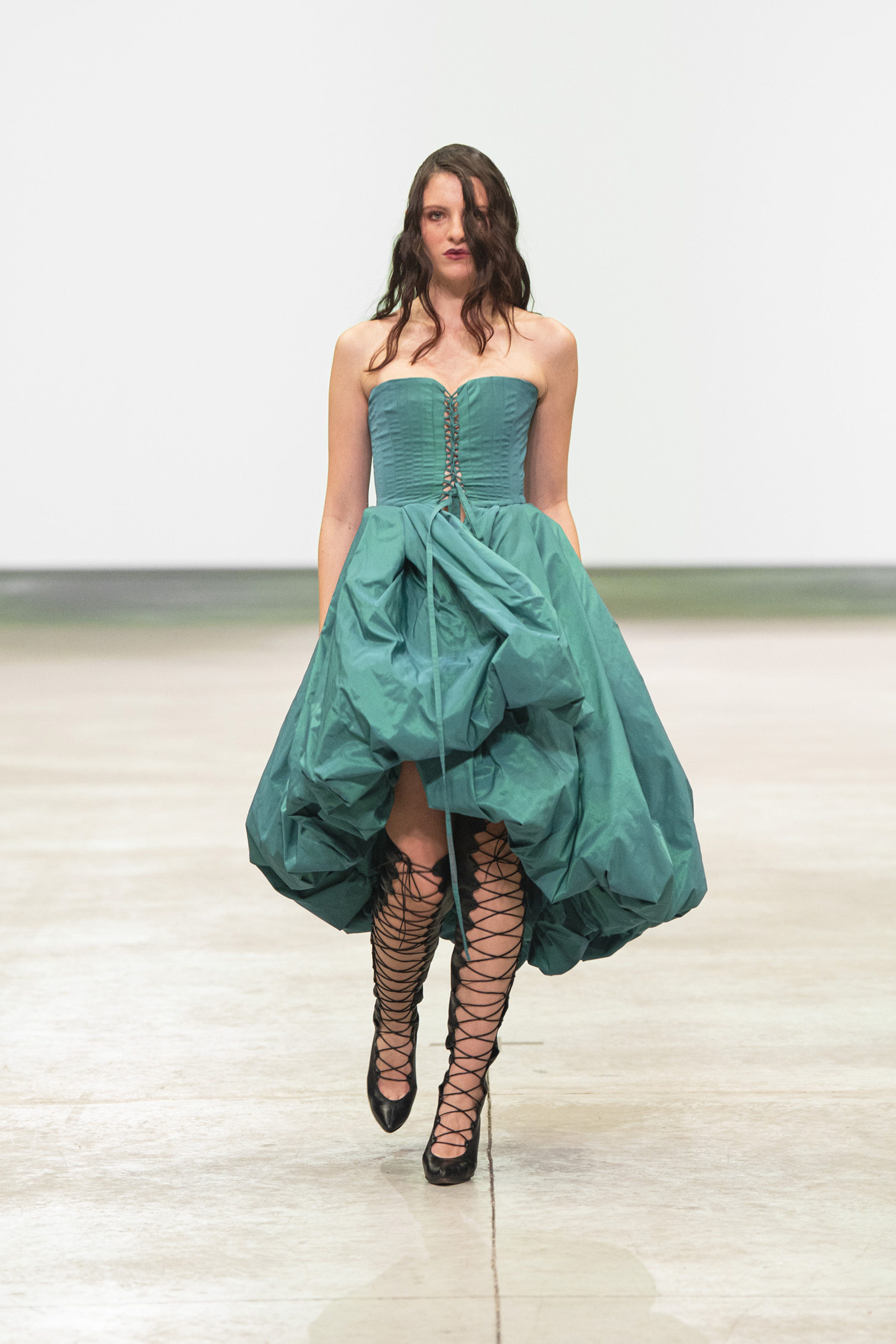 Runway Celestina