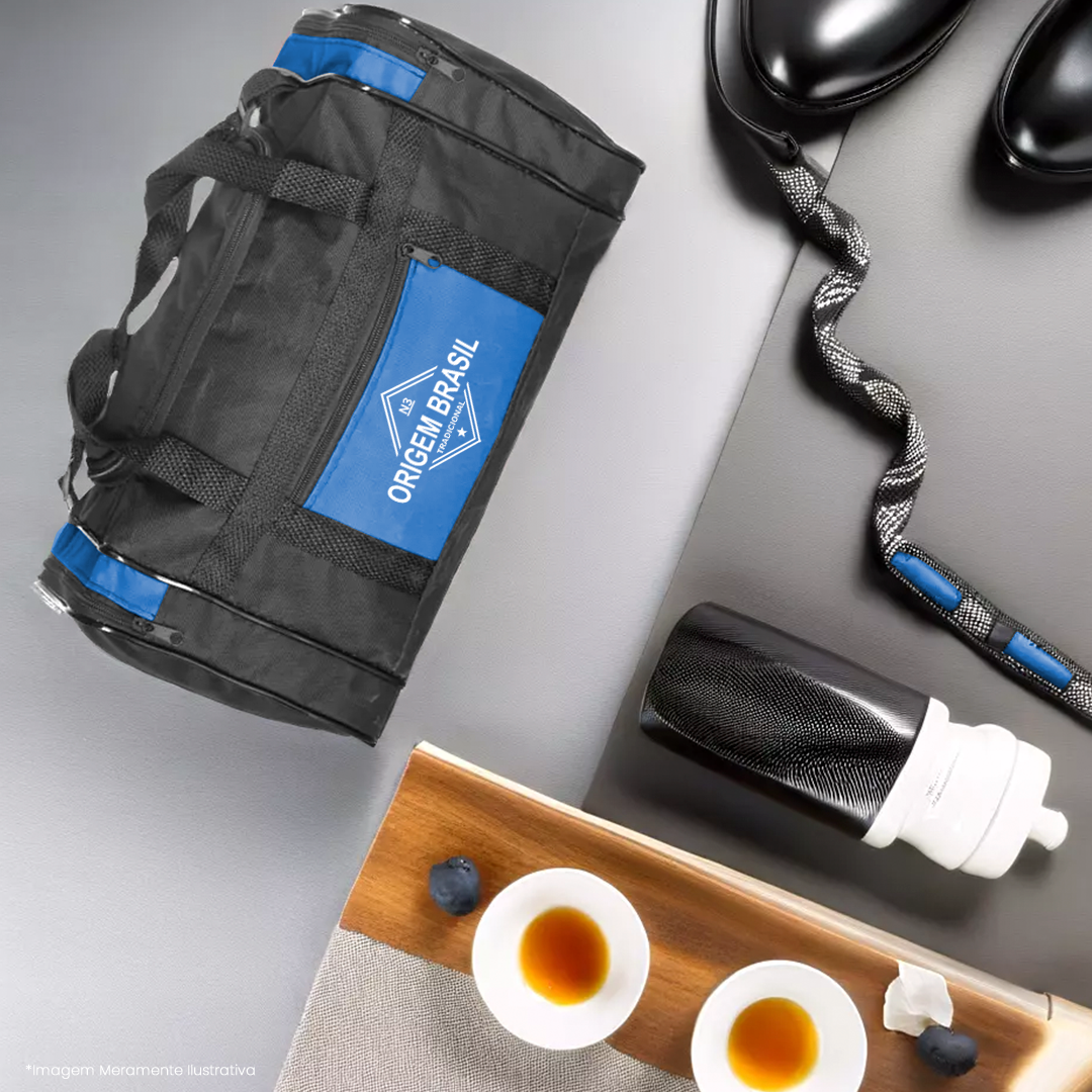 Bolsa esportiva Origem Brasil preta com detalhes azuis, prática e resistente, ideal para academia, viagens curtas e uso diário.