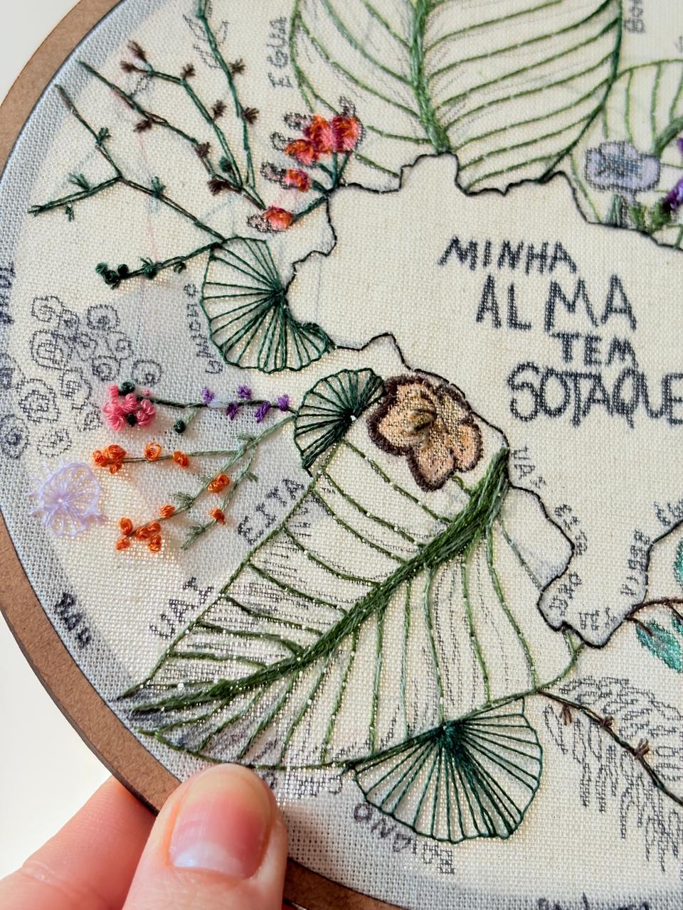 quadro do mapa do brasil bordado