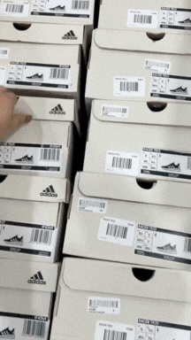 Contenido Mystery Box Adidas