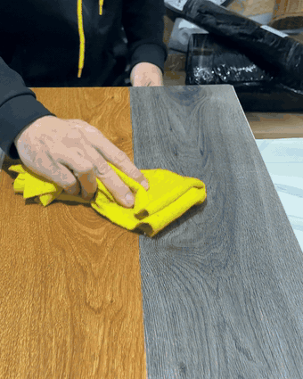 Limpieza del piso SPC con trapo
