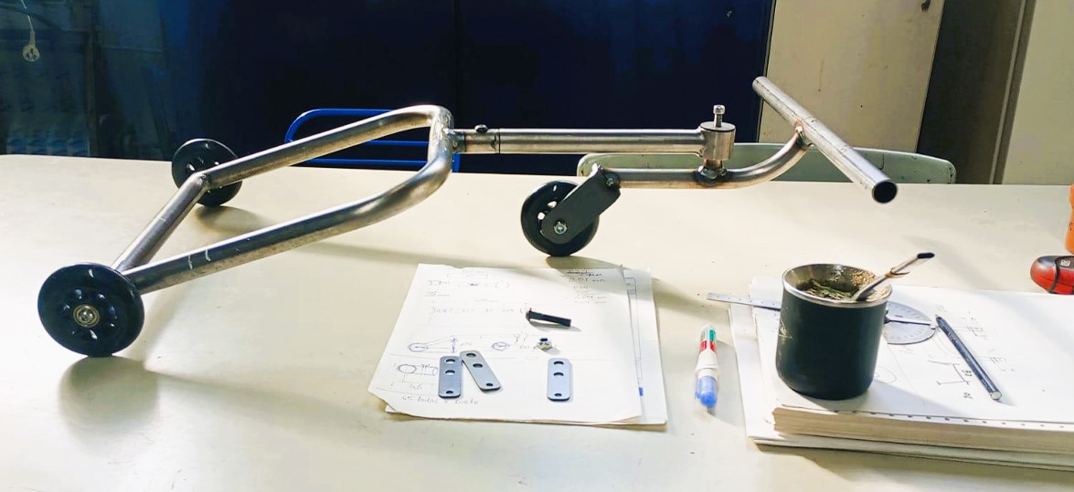 Fabricación de Rollerkart o imagen institucional 1