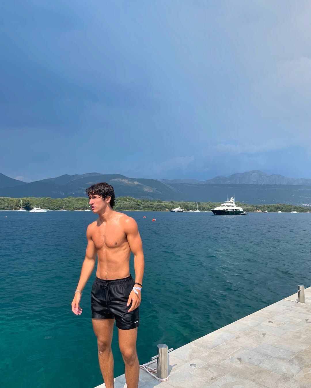 Cliente usando shorts Legacy - review 2