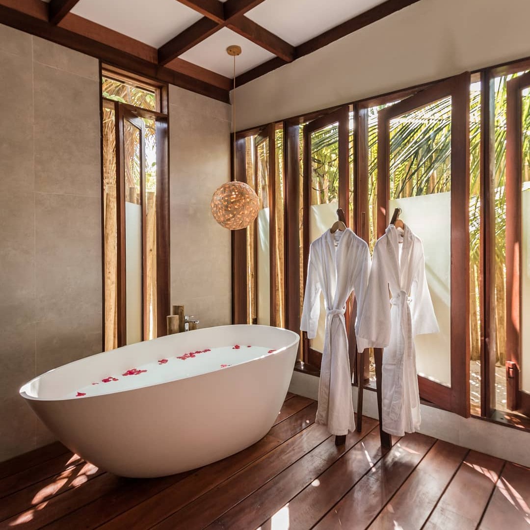 banheira angra sabbia