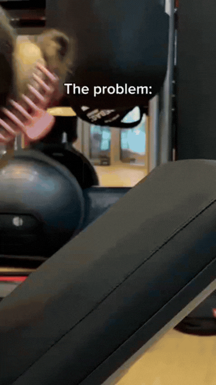 Ultra Clip sendo colocado no cabelo