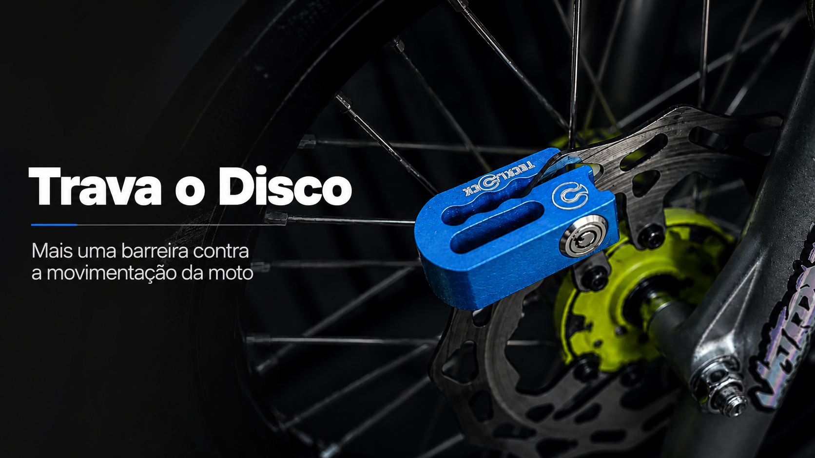 Trava de disco TeckLock instalada bloqueando a roda da moto