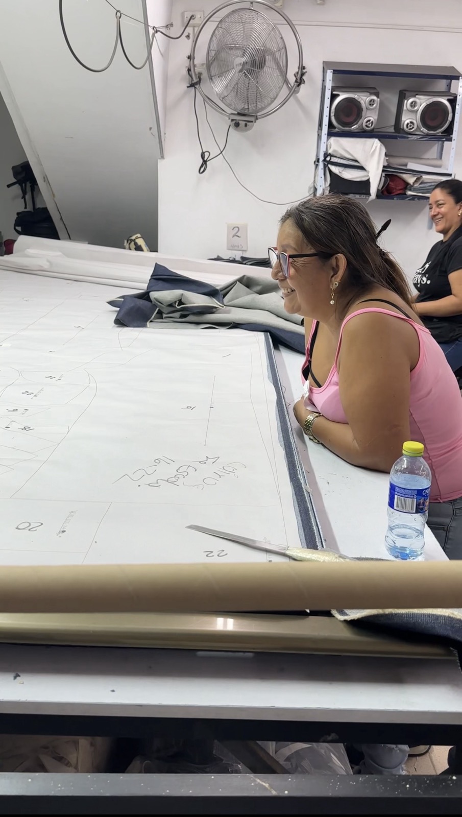 Taller de costura Le Ditte, manos colombianas creando cada prenda