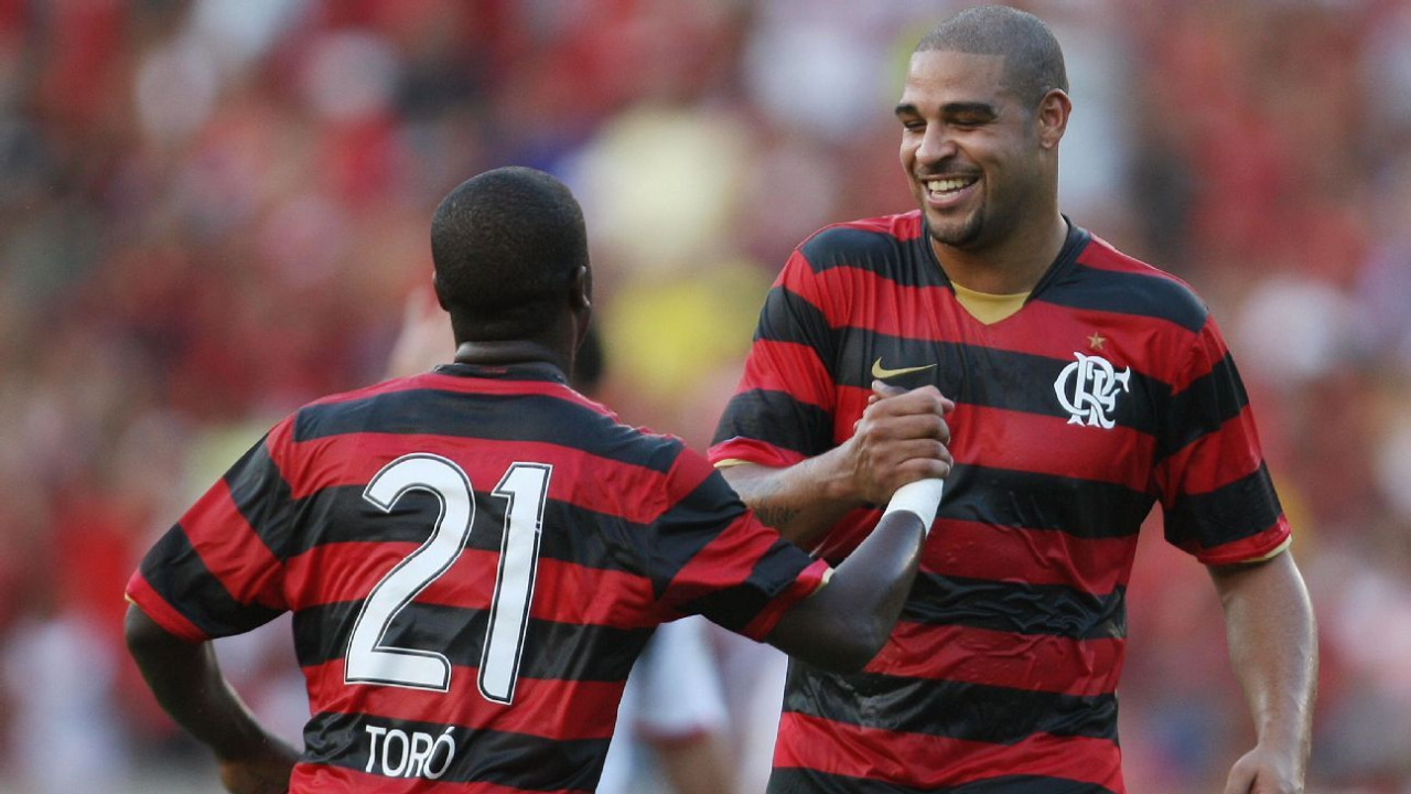 Banner-Camisa-do-Flamengo-18-19-Retro-Vermelha-e-Preta-Flanatics