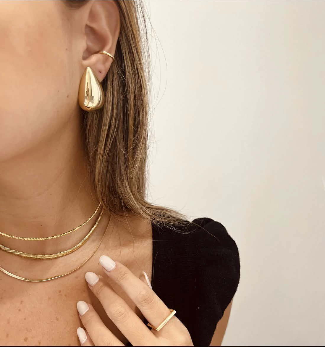 Banner da categoria Brinco Dourado