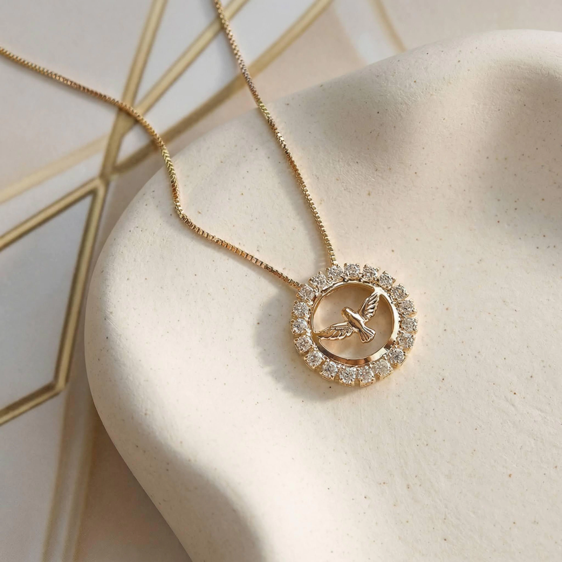 Banner da categoria Colar Dourado