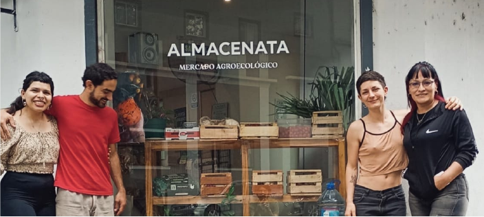 Almacenata