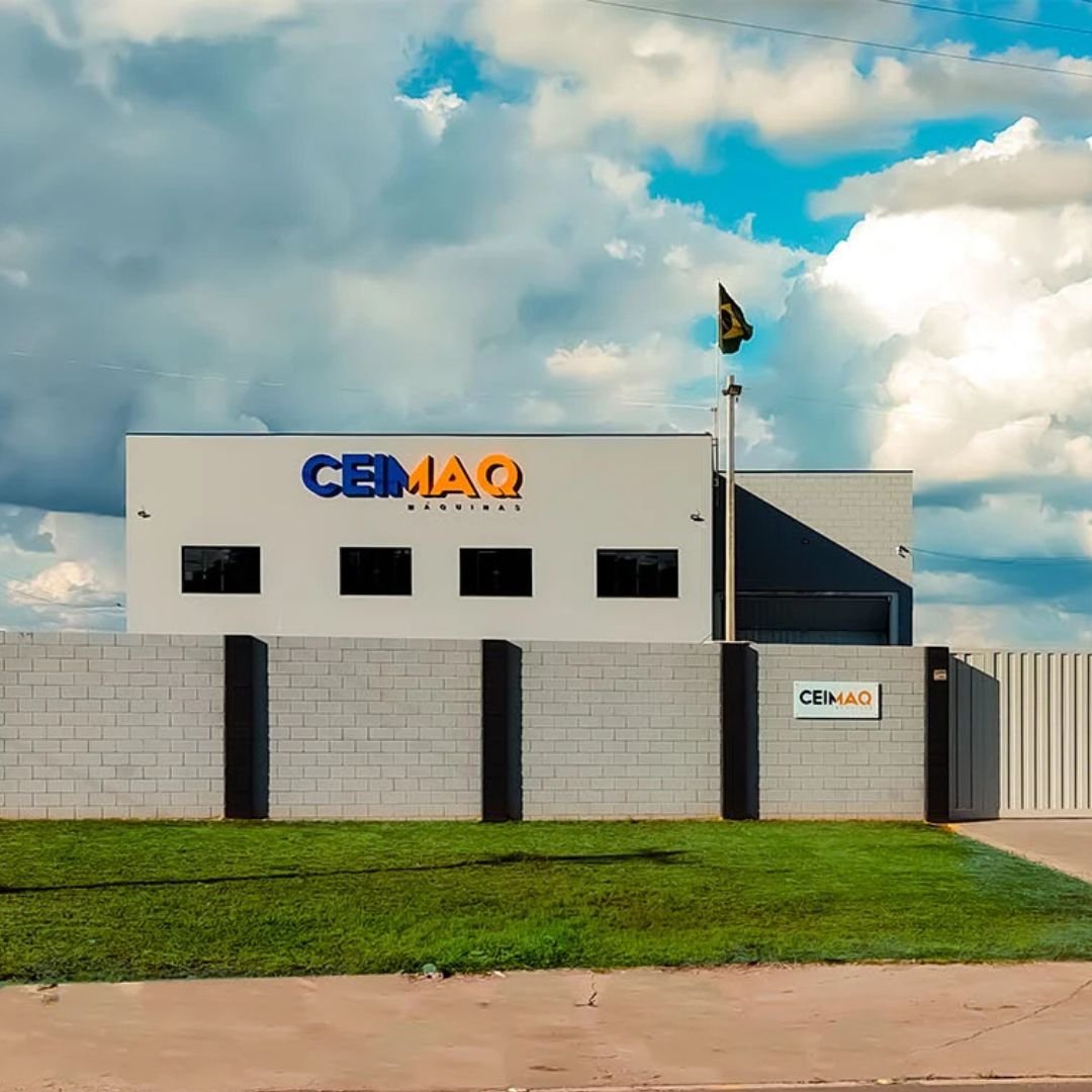 Fachada da Empresa CEIMAQ