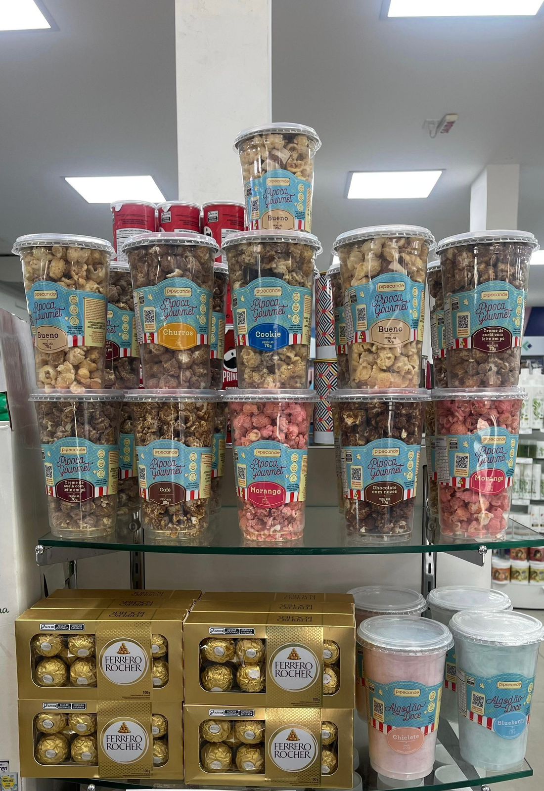 Gôndola Pipocando em ponto de venda