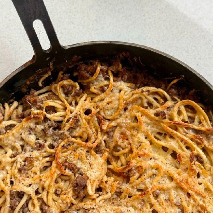 Massa gratinada ao ragù