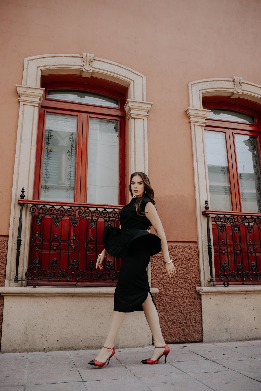 Frida Alisa Rincón  Ingeniero agrónomo, modelo profesional y creadora de contenido. Originaria de Irapuato, Guanajuato.  Virreina nacional Miss Intercontinental 2024 Embajadora Carnaval de Mazatlán 2024  Mexicana Universal Guanajuato 2025