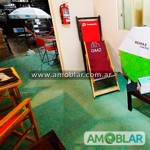 Venta en Argentina de Sillón Director Plegable, Sillas Plegables, Mesas Plegables de Madera o Metal, Reposeras de Madera, Sombrillas De Madera o Metal Redondas y Cuadradas