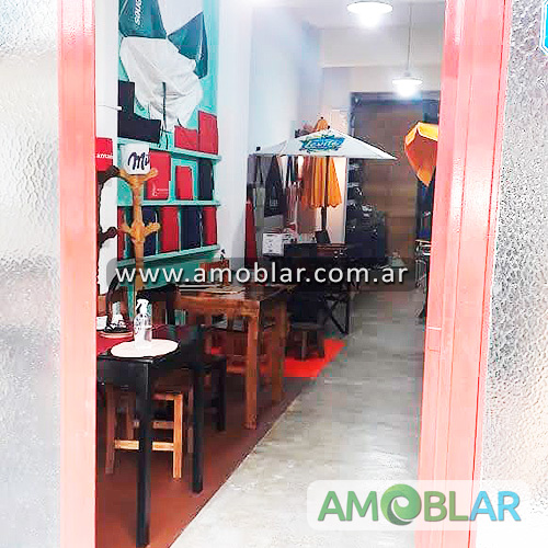 Venta en Argentina de Sillón Director Plegable, Sillas Plegables, Mesas Plegables de Madera o Metal, Reposeras de Madera, Sombrillas De Madera o Metal Redondas y Cuadradas