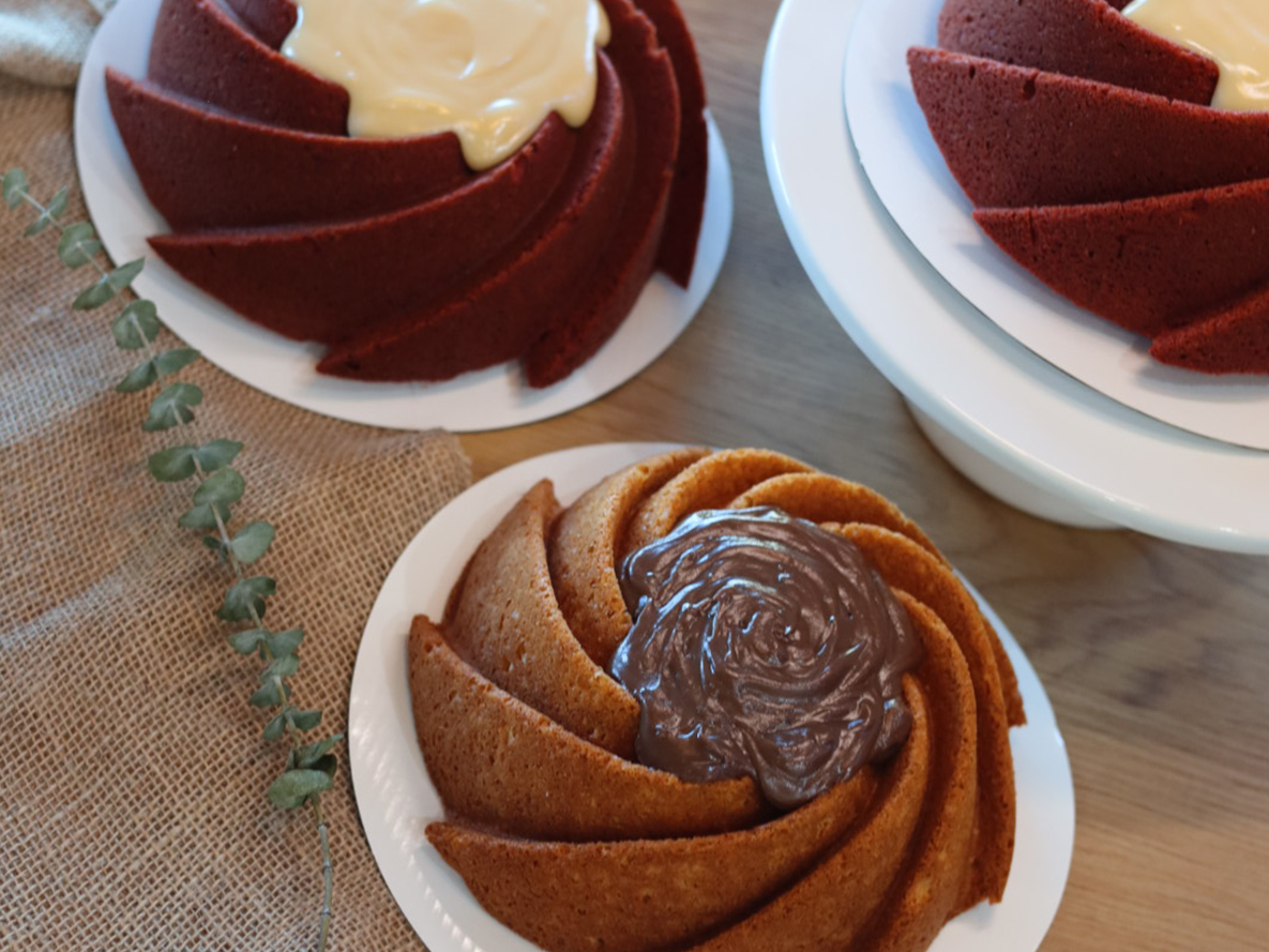 La Sorella cakes presentation