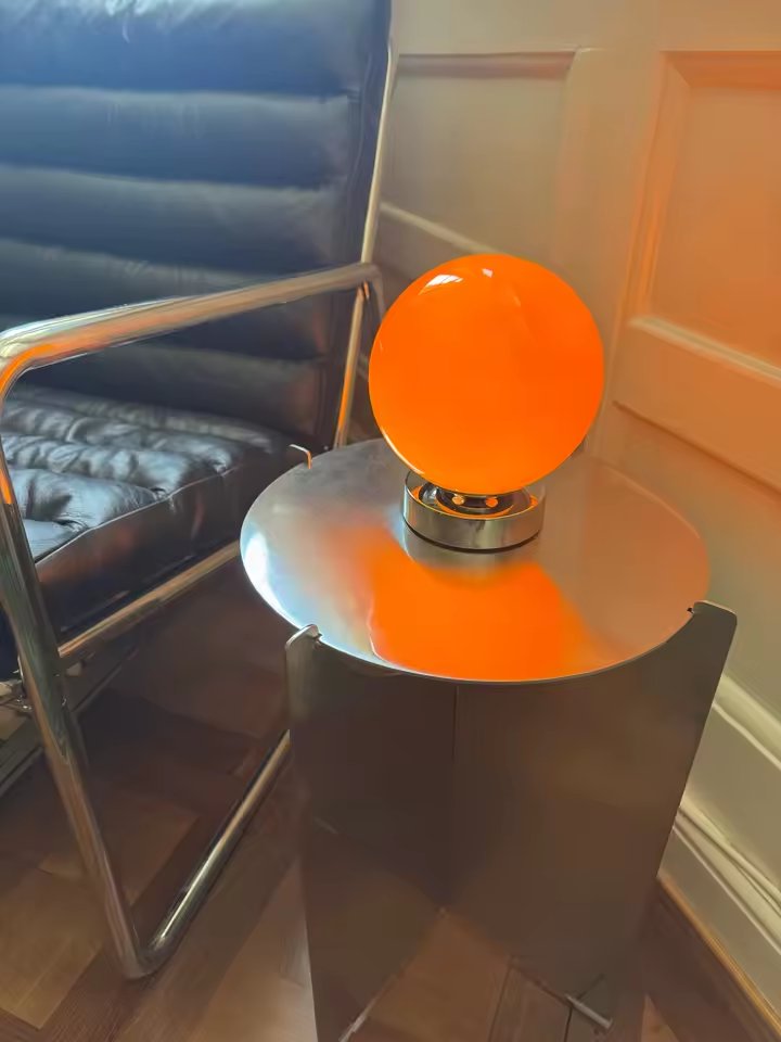 Cor laranja vibrante apagada
