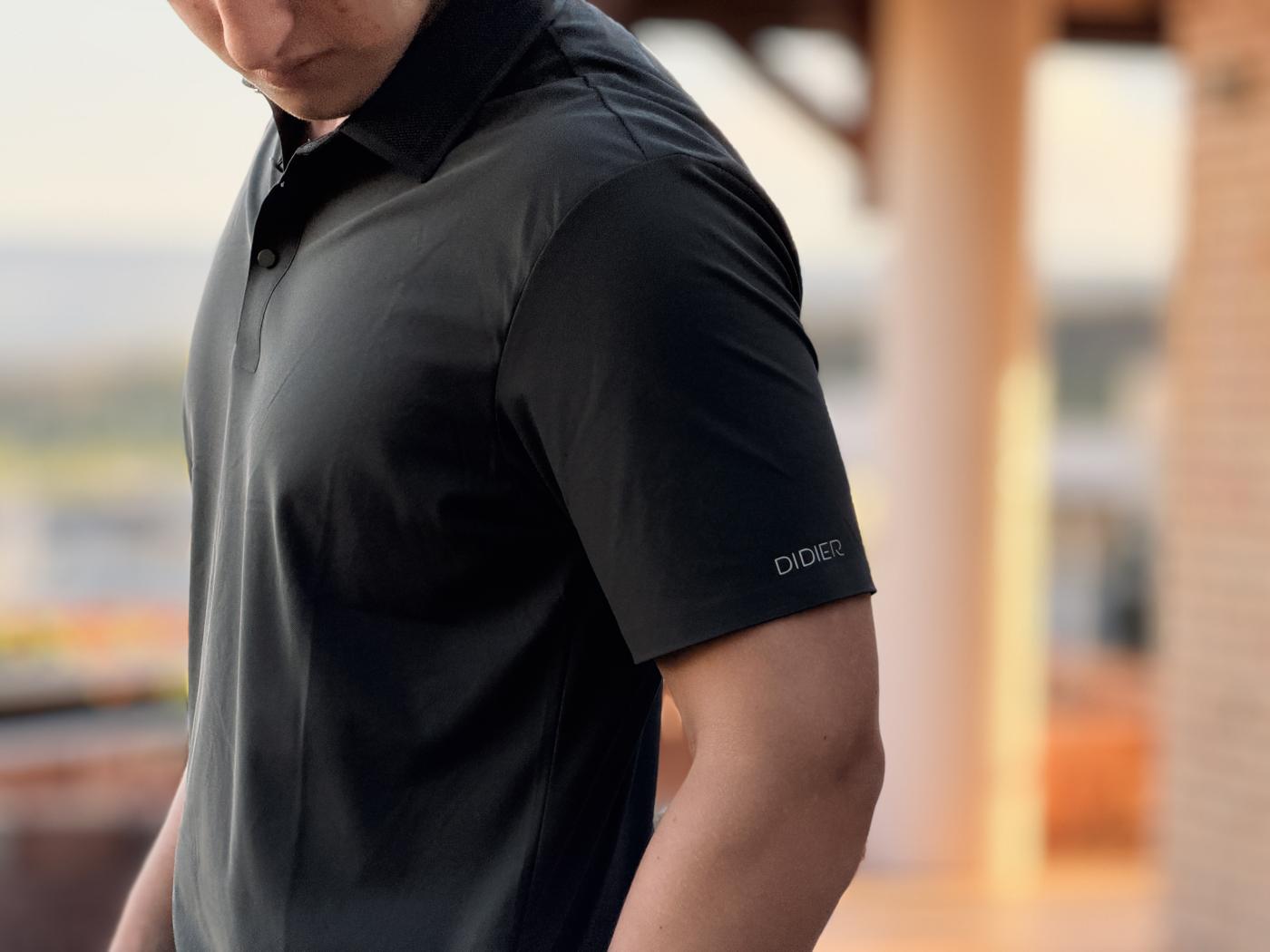 Polo Tech Preta - detalhe